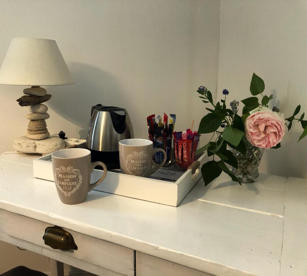 Bed and Breakfast Les Champs Rabats Villers-sur-Mer Esterno foto